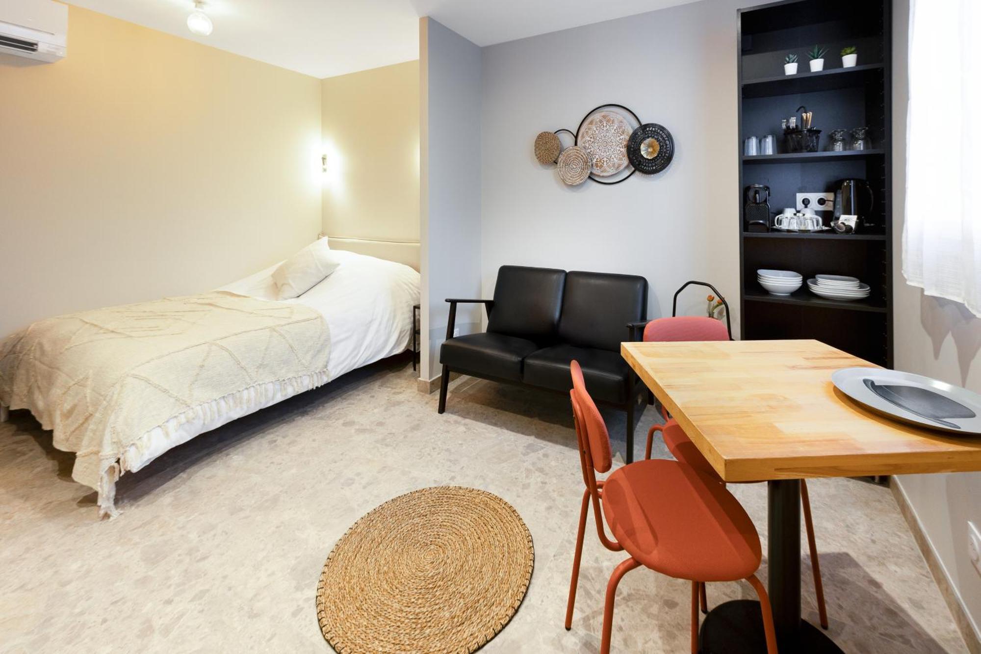 Appart Hotel Coraline - Genas Lyon Eurexpo Exterior photo